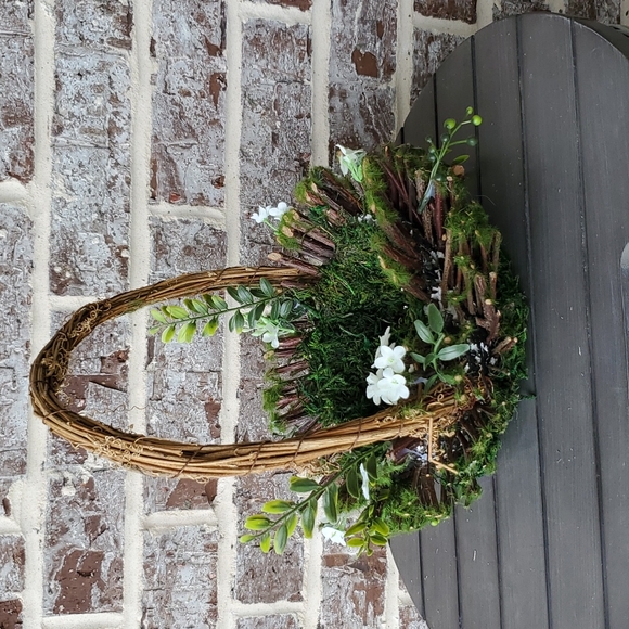 Other - SPRING BASKET